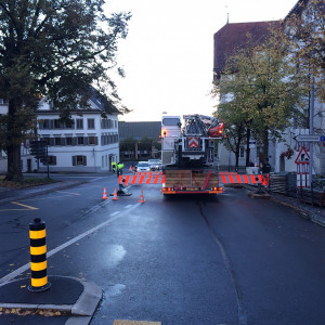 Installation%20Regenschutzdach%202